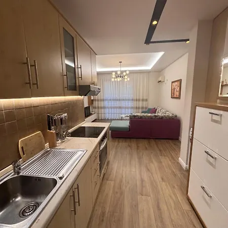 Casa Mia * Golem (Tirana)