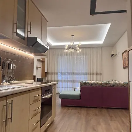 Casa Mia * Golem (Tirana)